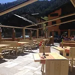 Amerikan 4* Λιβίνιο