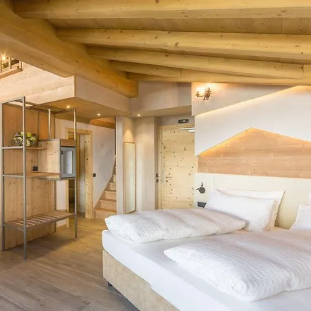 Hotel Amerikan 4*