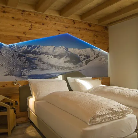 Amerikan Hotel 4*